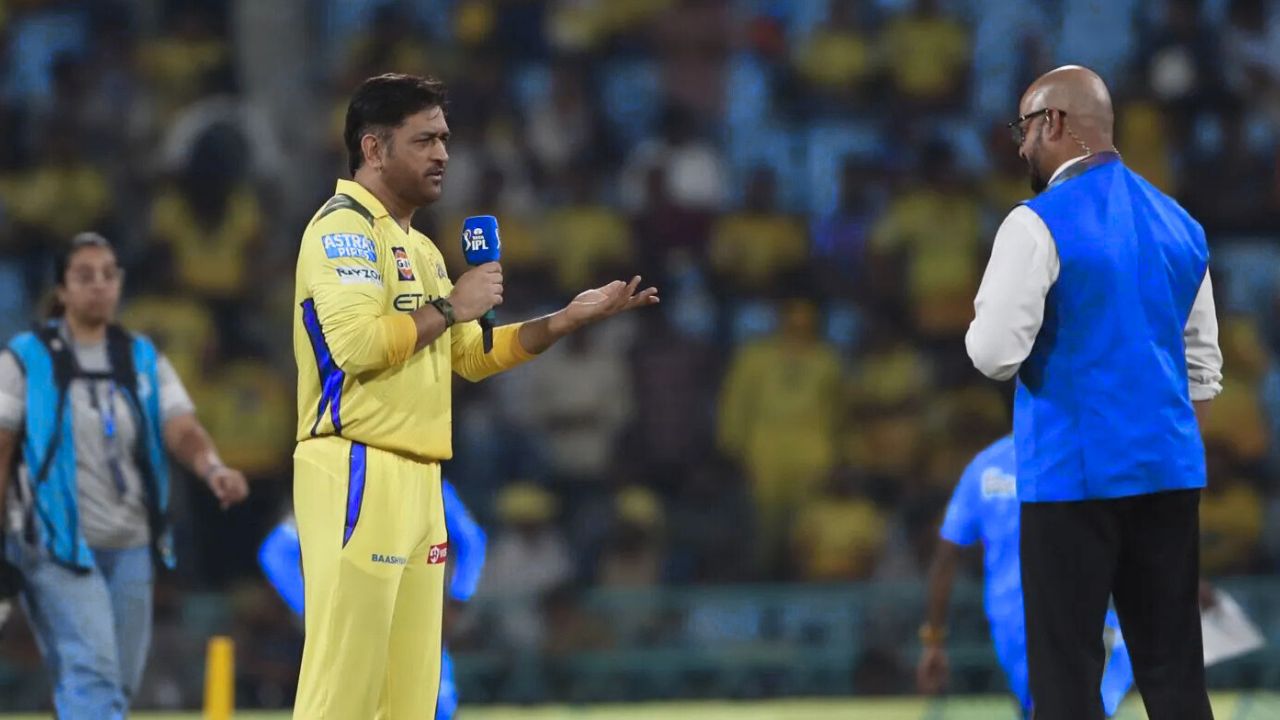 Dhoni ने किया शानदार Catch Rishabh Pant को भेजा Pavilion CSK ने लिया Crucial Wicket
