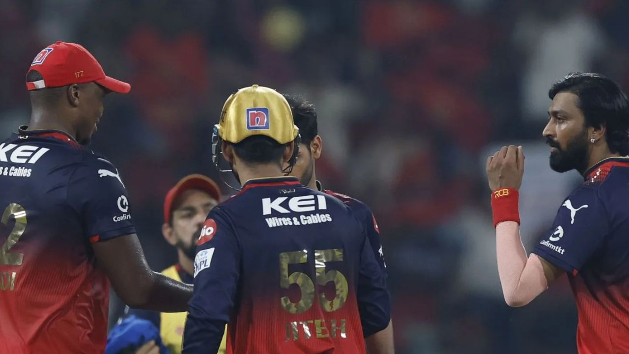 बारिश ने बिगाड़ा RCB का खेल SRH से करारी हार के बाद टॉप 2 की उम्मीदों को झटका